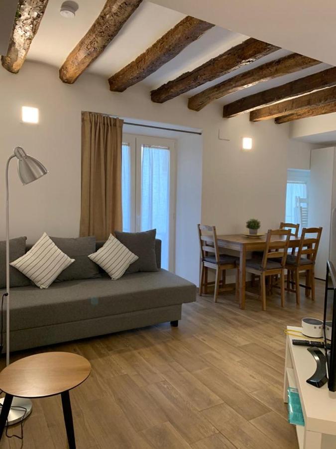 Apartaments Impro Mora d'Ebre Dış mekan fotoğraf