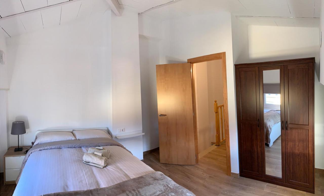 Apartaments Impro Mora d'Ebre Dış mekan fotoğraf
